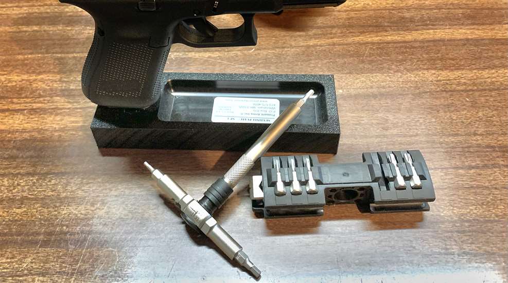 FixIt Sticks Ratcheting Multitool
