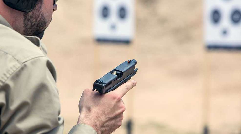 clearing-handgun-malfunctions-during-a-gunfight-f.jpg