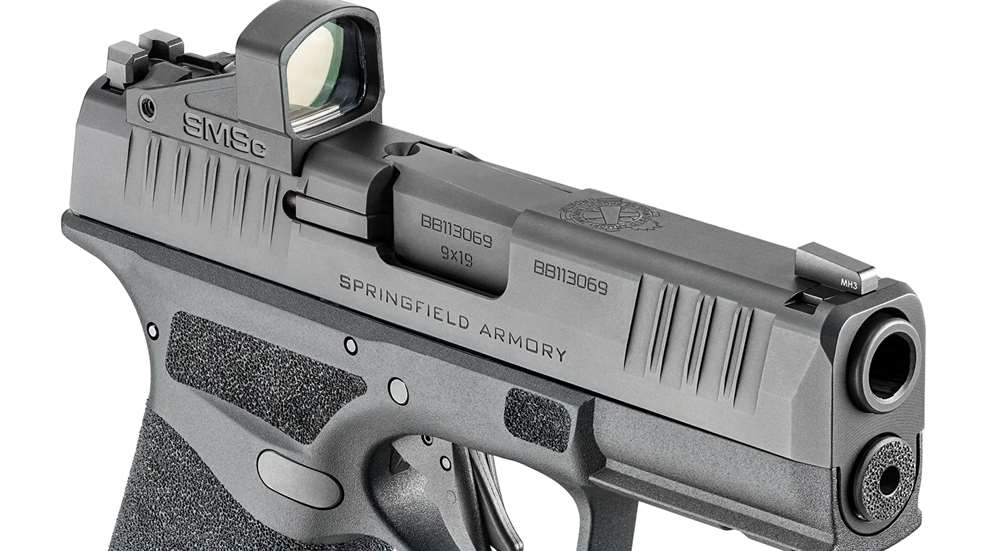 Springfield Armory Hellcat Pro with Shield SMSc Red Dot Sight facing right
