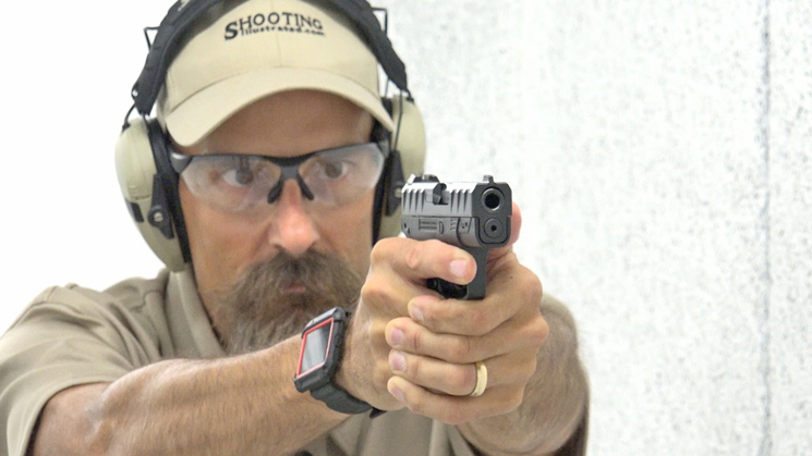 I Carry: Beretta APX Carry in a Beretta OWB Holster | An Official Journal Of The NRA