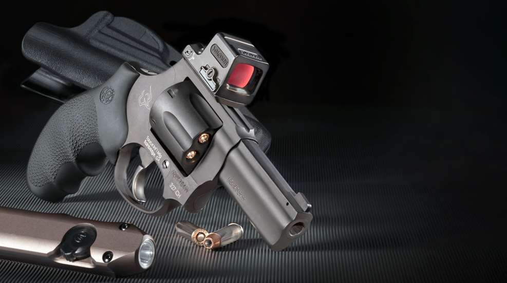 Taurus I 327 Defender T.O.R.O.