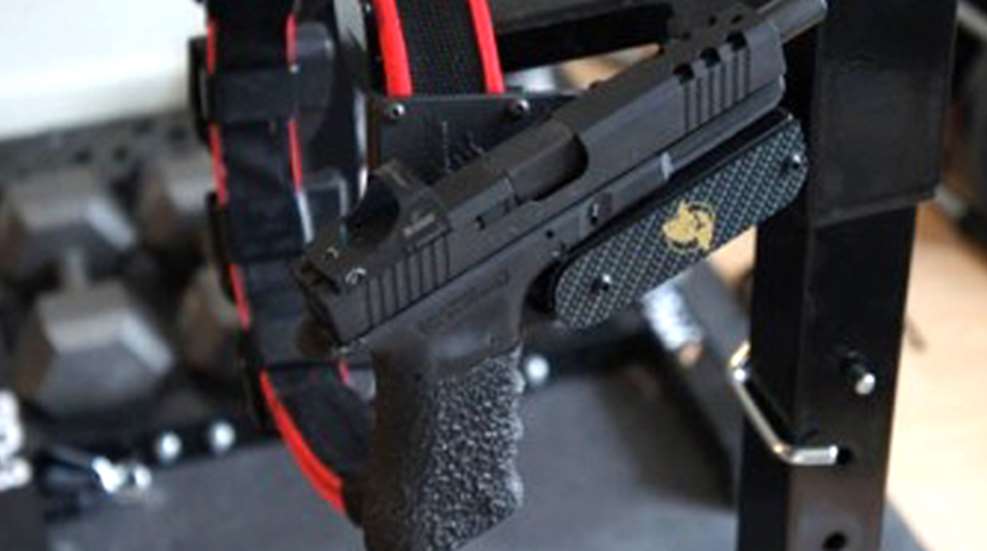fightingglock.jpg
