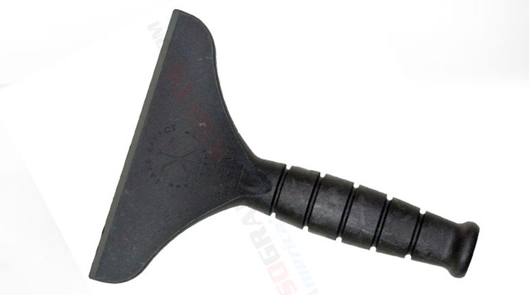 Ka-Bar Lake Effect Ice Scraper | An Official Journal Of The NRA