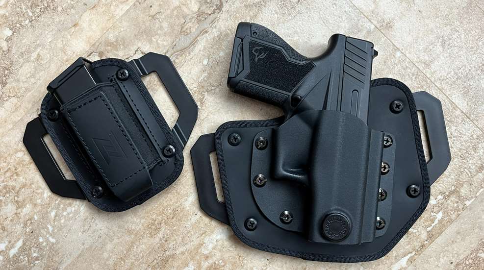 hybrid leather/kydex holster and magazine carrier