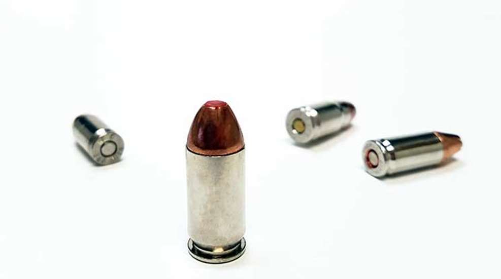 gunfighting-myths-that-wont-die-f.jpg