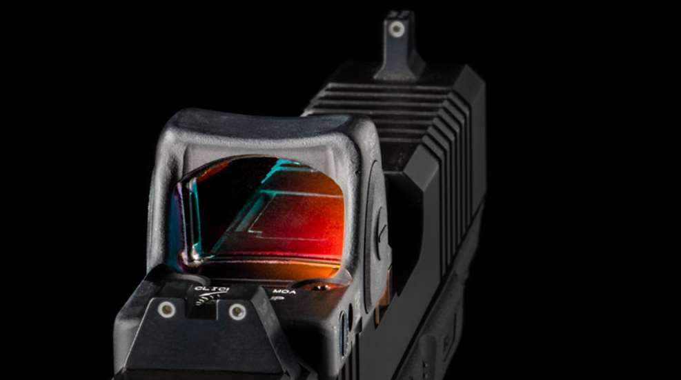 iron sights vs red dot