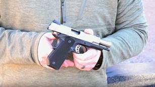 springfield-armory-emp4-concealed-carry-contour-video-f.jpg