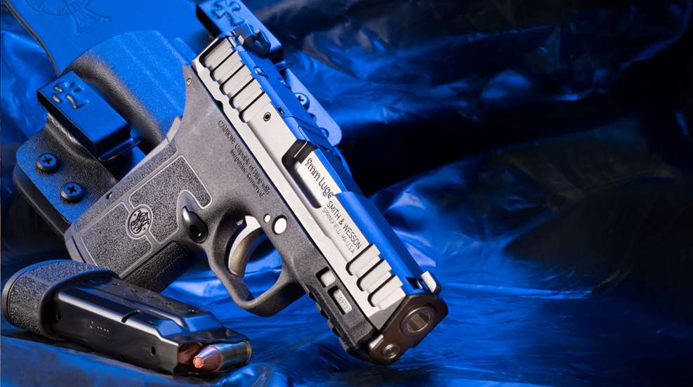 Smith & Wesson Equalizer