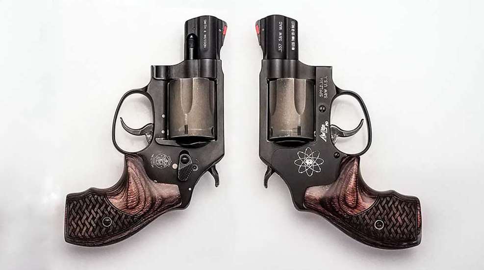 flyweight-edc-matched-pair-revolvers-f.jpg