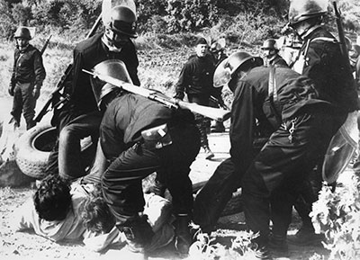 French police officers with the MAS-36