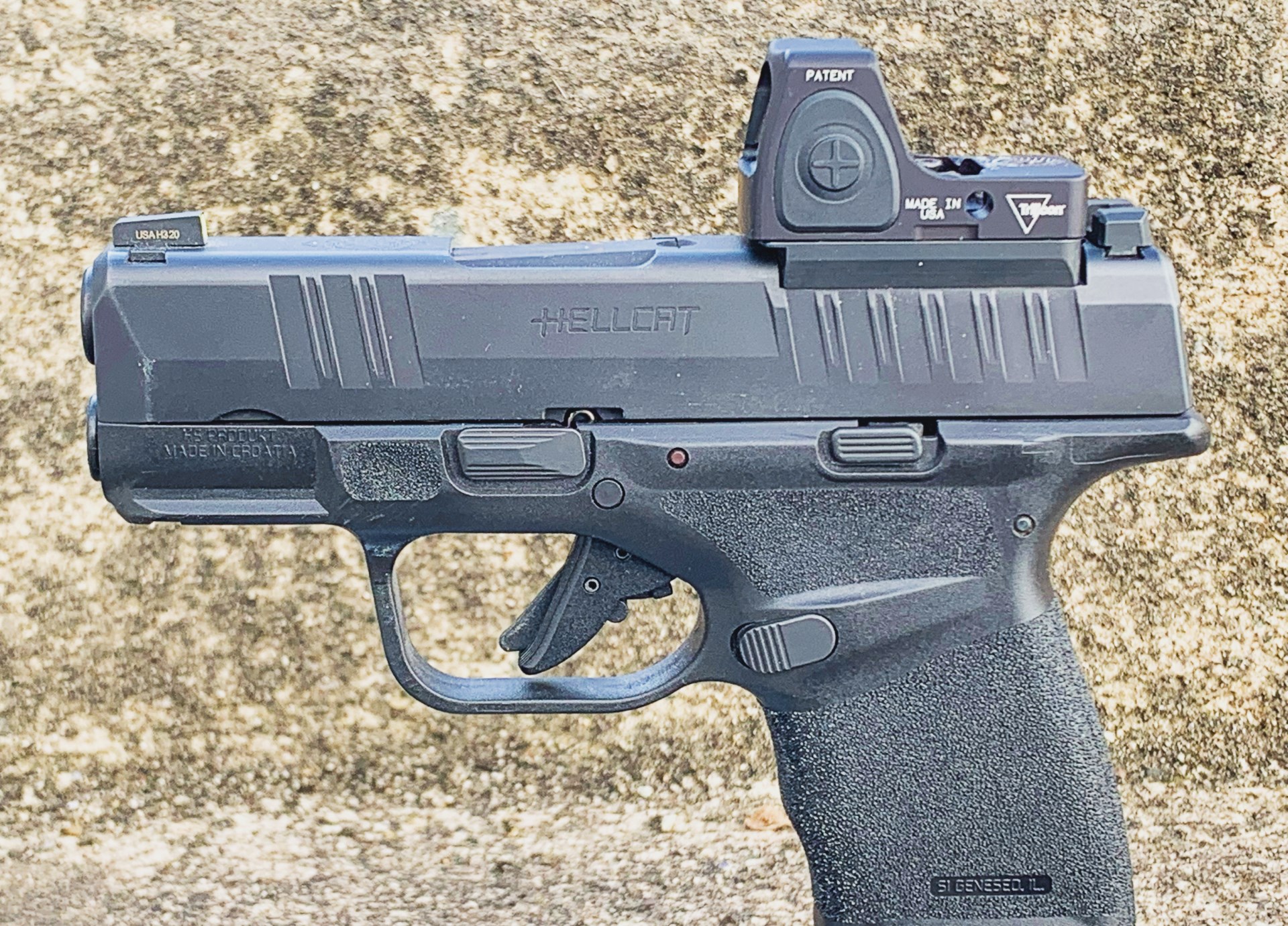 RMRcc red dot sight on Springfield Armory Hellcat pistol