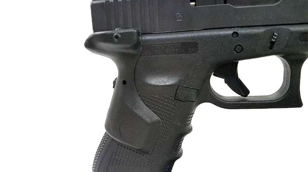 crimson-trace-laser-grip-glock-g17-pistol-f.jpg