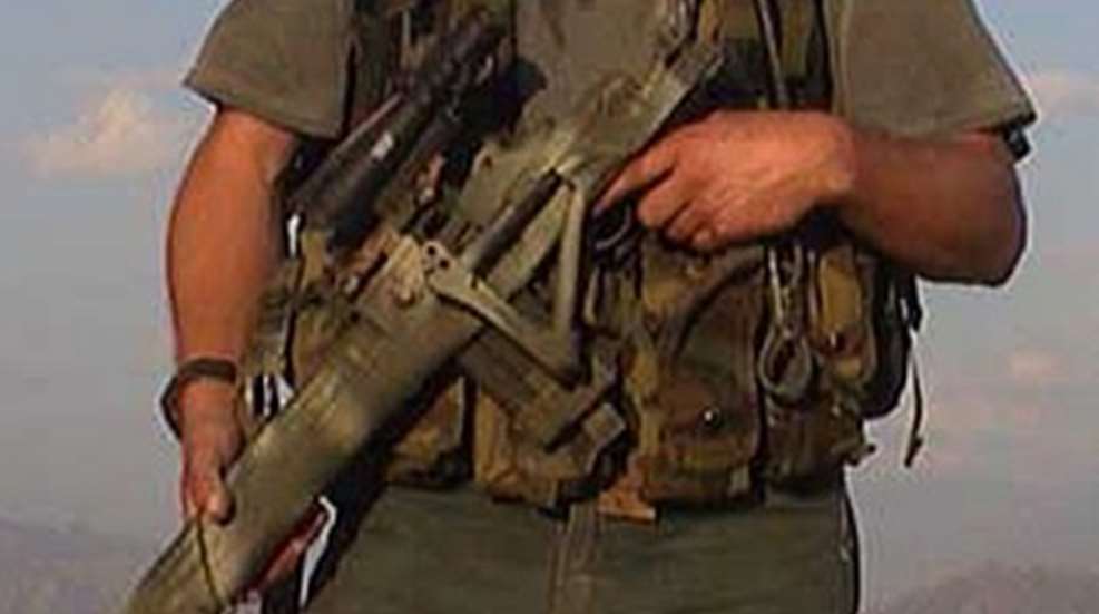 tp_tac_shooting-with-folders-354x200.jpg