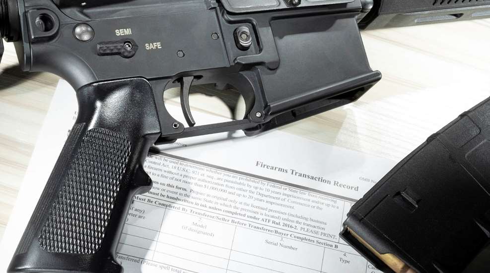 Percentage of american homes with a gun