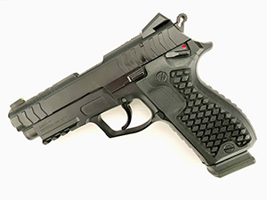 Review: Lionheart Industries Regulus Blackout Alpha 9 mm Pistol