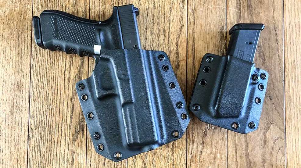 bravo-concealment-mag-pouch-holster-workman-f.jpg