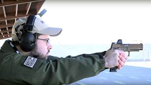 range-video-sig-sauer-m17-mhs-handgun-f.jpg