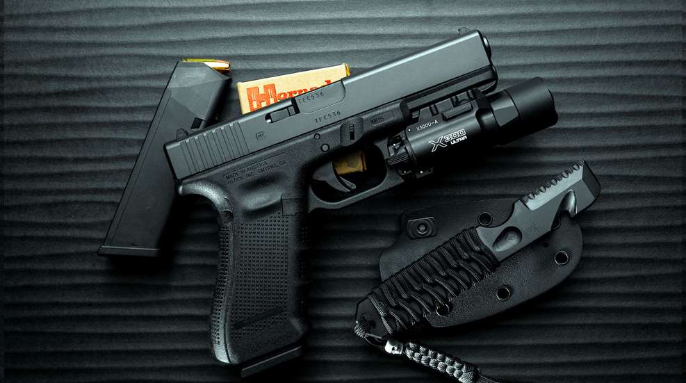 glock-g17-gen4-edc-kit-fb.jpg